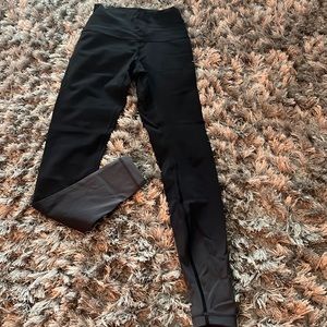 Lululemon Wunder Trains 28”